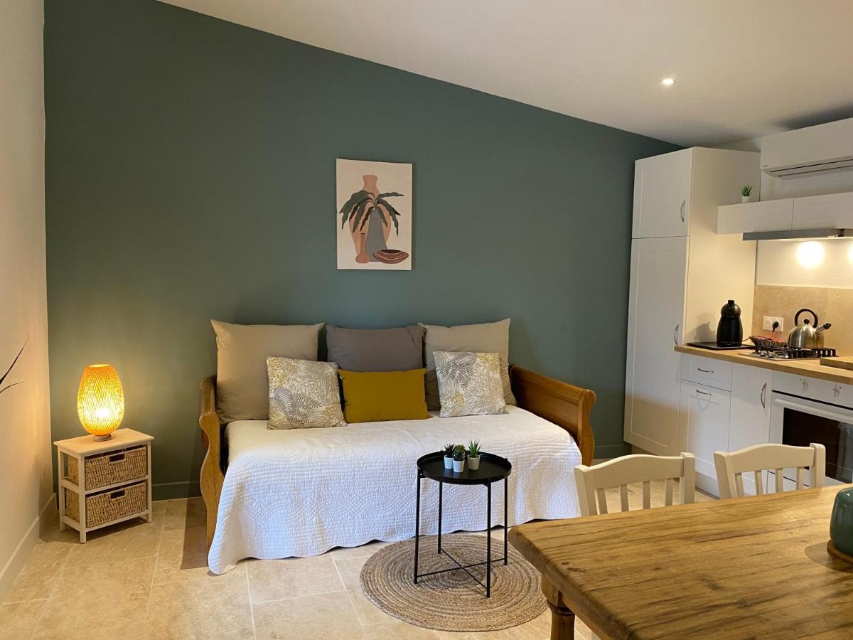 Domaine Du Mas Foucray Aparthotel Les Baux-de-Provence Buitenkant foto