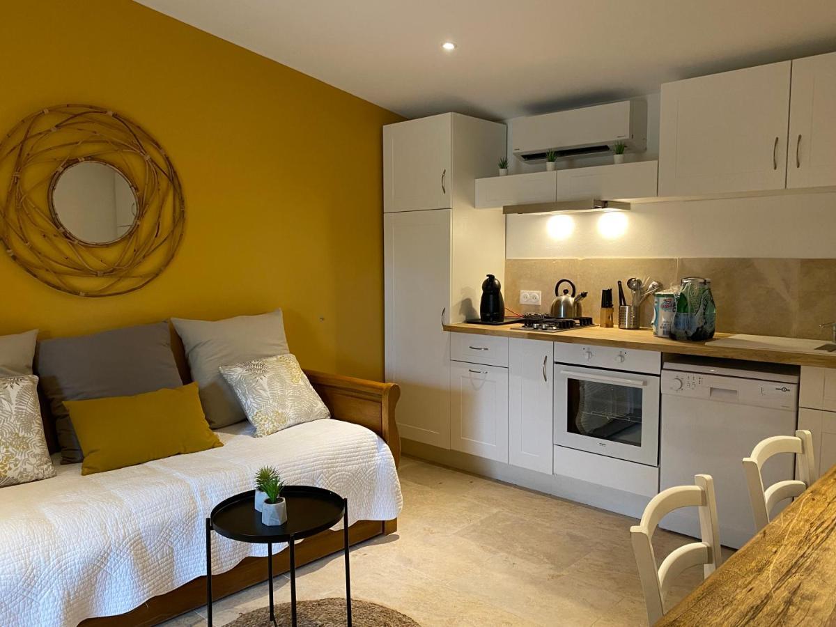 Domaine Du Mas Foucray Aparthotel Les Baux-de-Provence Buitenkant foto