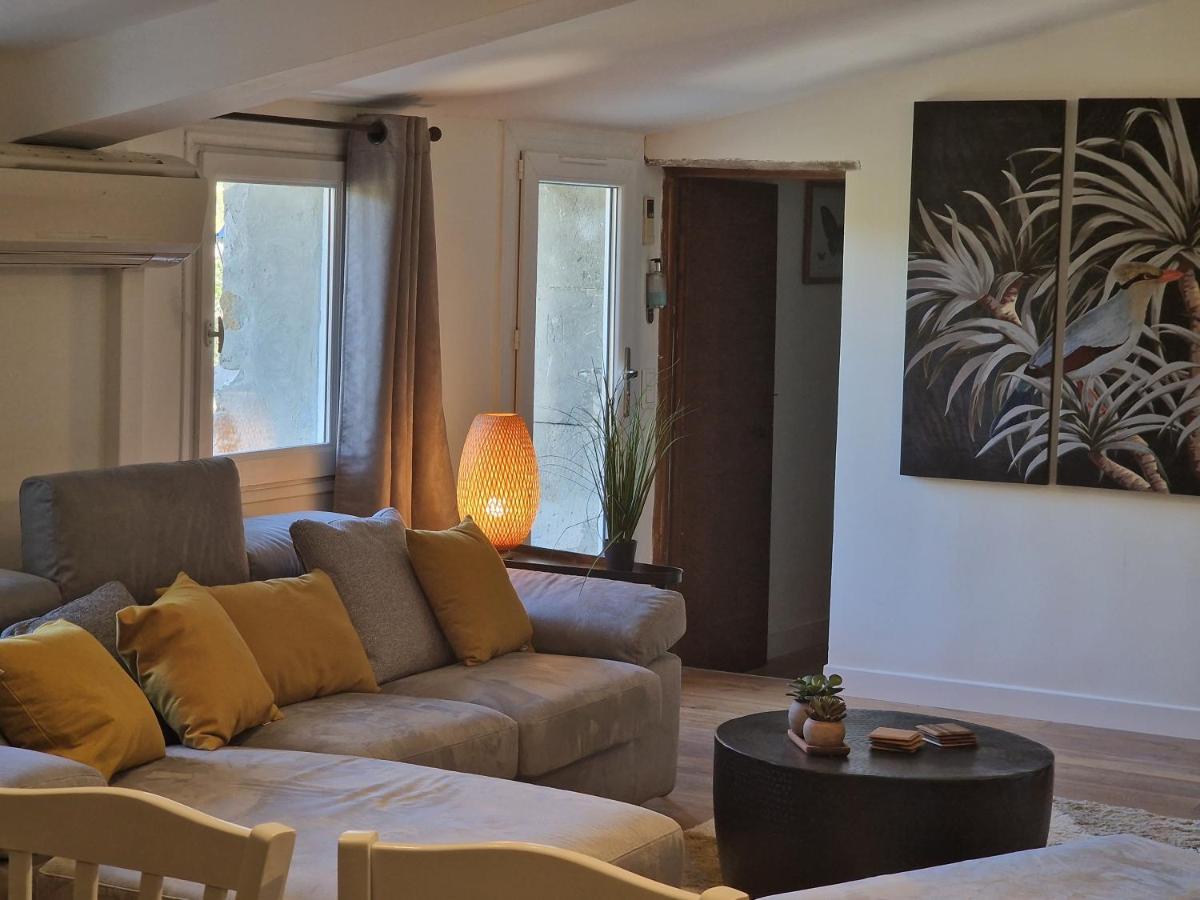 Domaine Du Mas Foucray Aparthotel Les Baux-de-Provence Buitenkant foto