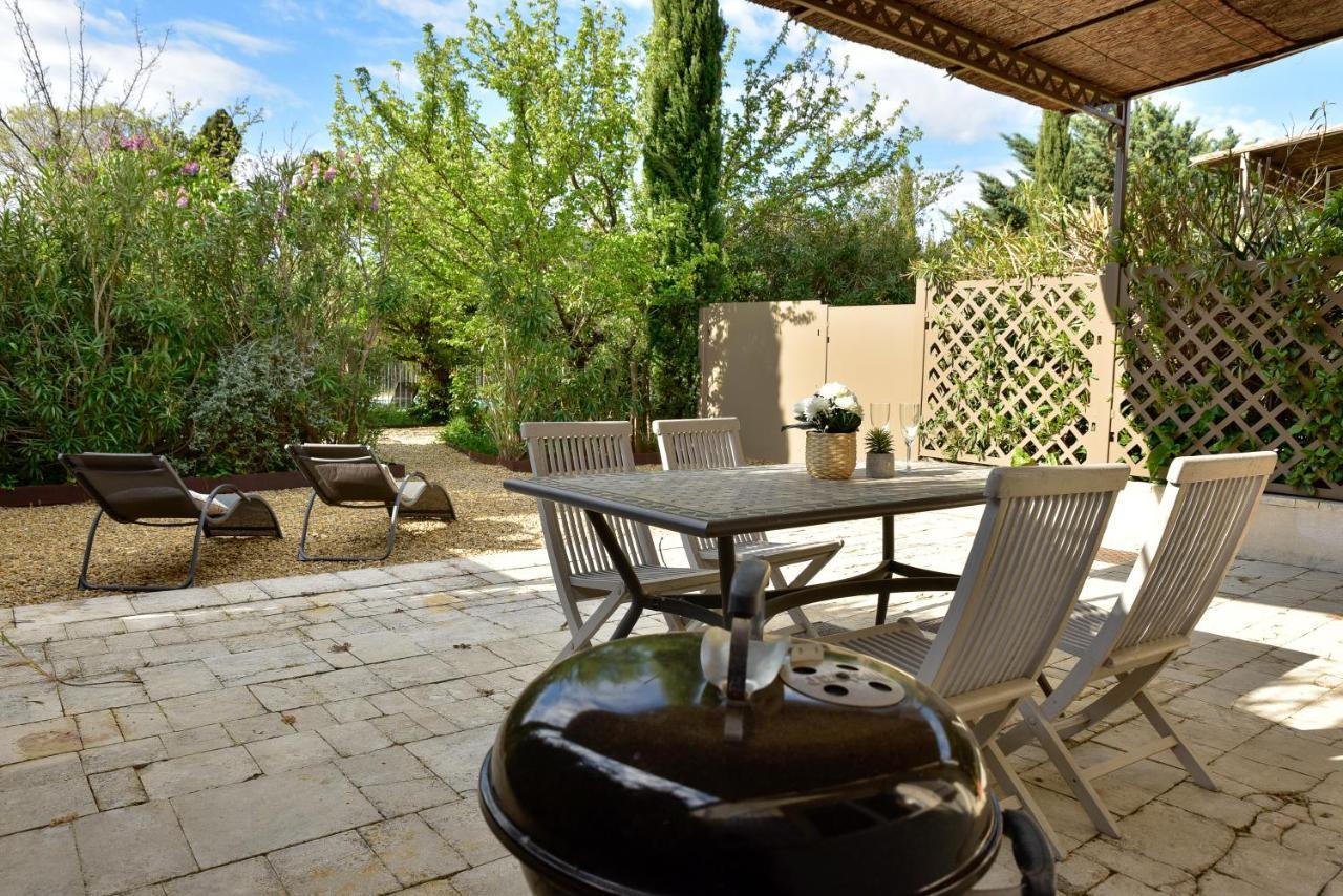 Domaine Du Mas Foucray Aparthotel Les Baux-de-Provence Buitenkant foto