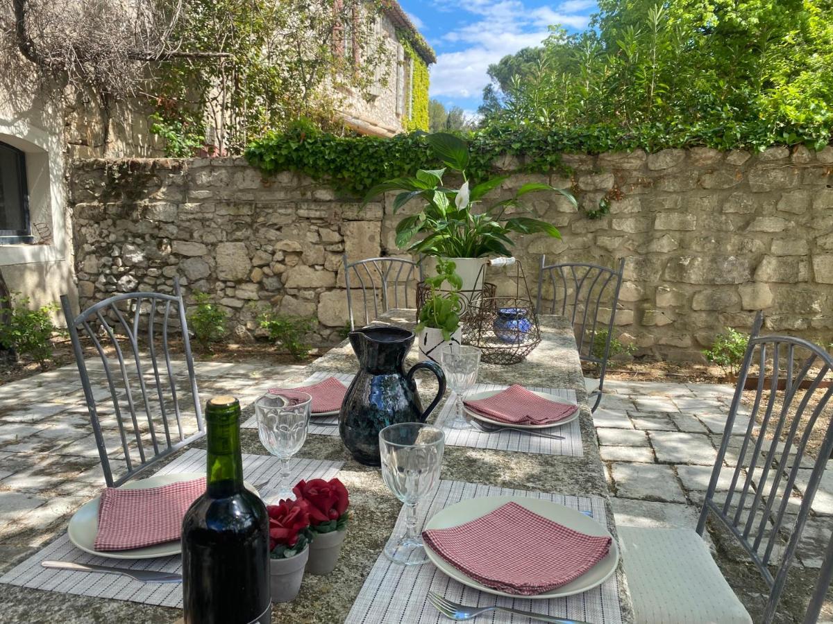 Domaine Du Mas Foucray Aparthotel Les Baux-de-Provence Buitenkant foto